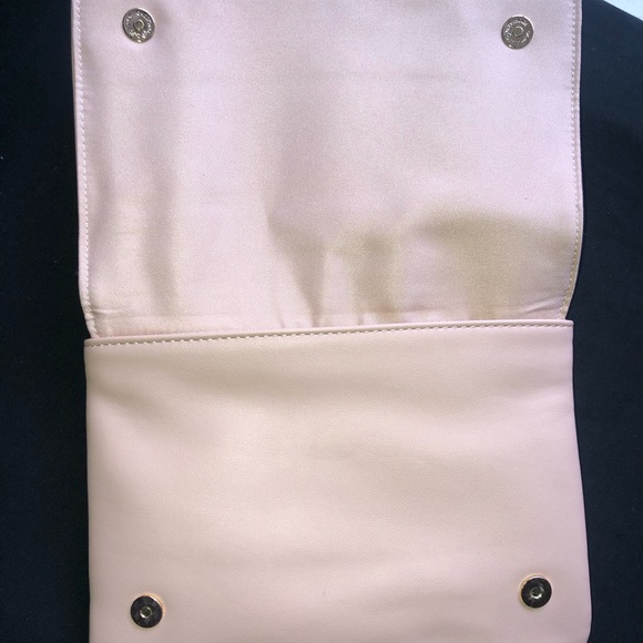 Crossbody Bag - Picture 4 of 4